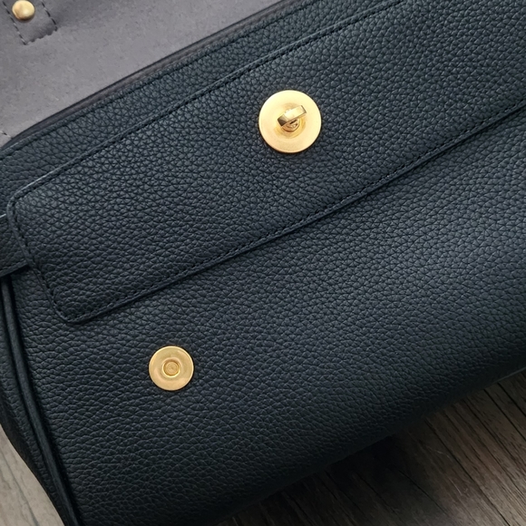 Black Shoulder Bag - Picture 2 of 5